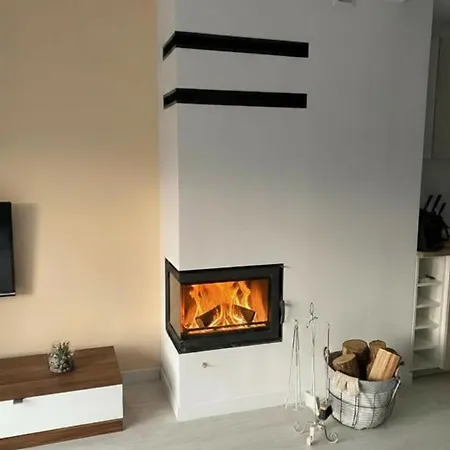 Casa Milo - 트르제삭츠