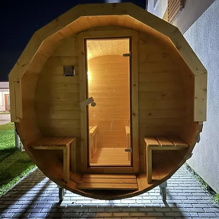 Casa Milo - *